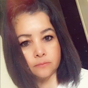 Meet your Posher, Elsa